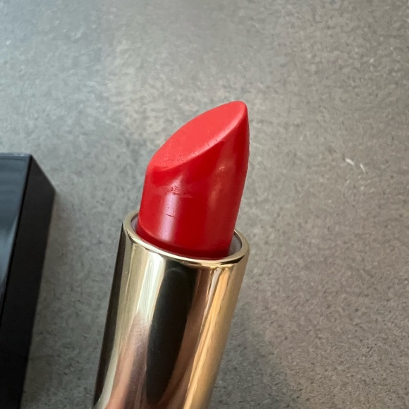 Like New! Estée Lauder Pure Color Envy Lipstick 💄 Boldface 332 - Picture 7 of 8